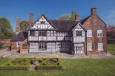 Middle Cottage Stoke On Trent Visit Stoke