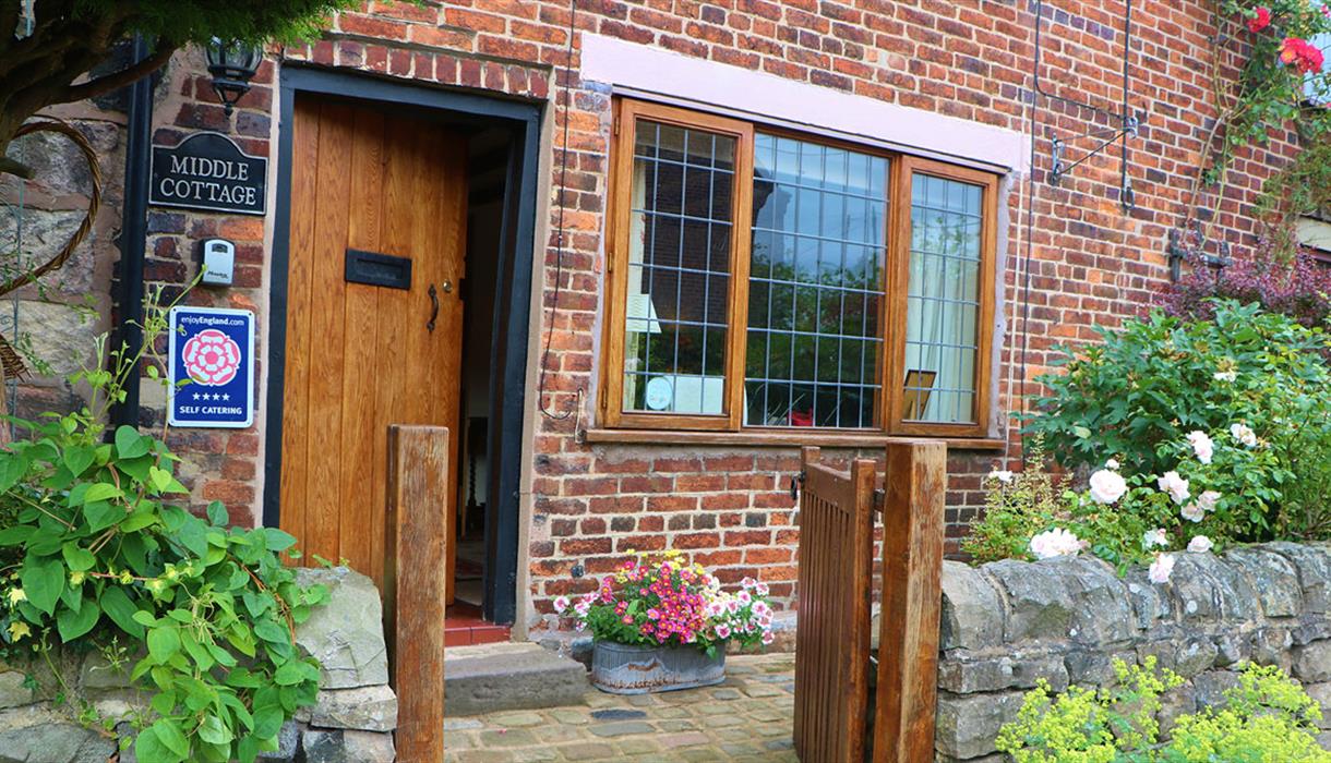 Middle Cottage Stoke On Trent Visit Stoke
