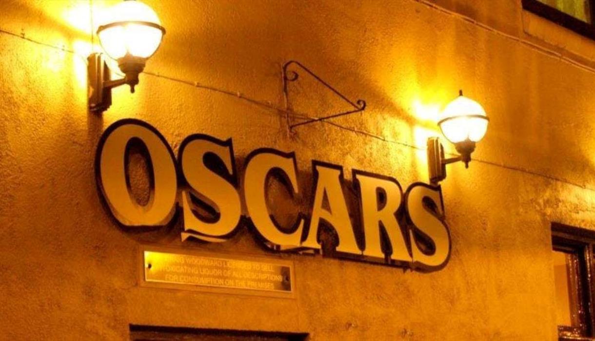 Oscars Restaurant & Sports Bar